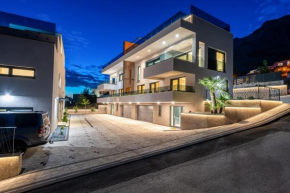 Hills Residence Luxury Villas with Heated Pools